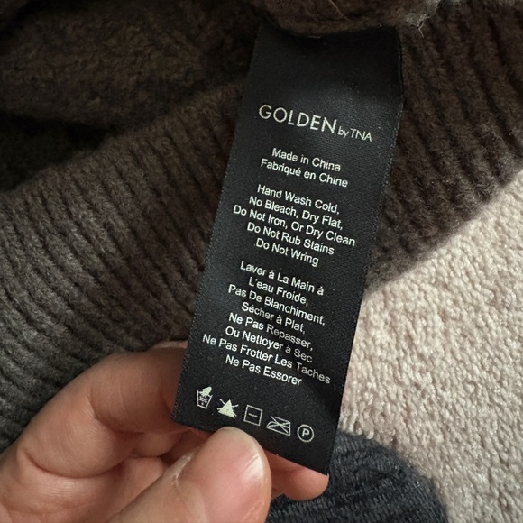 Golden by TNA wool sweater - Picture 11 of 12